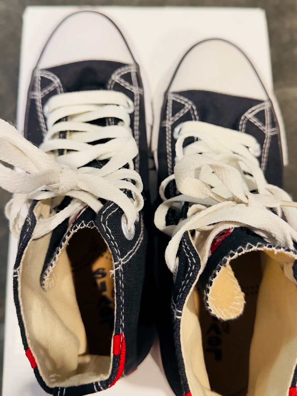 NEW Unisex Women’s Levi Black Canvas High-Top Sneakers with White Laces